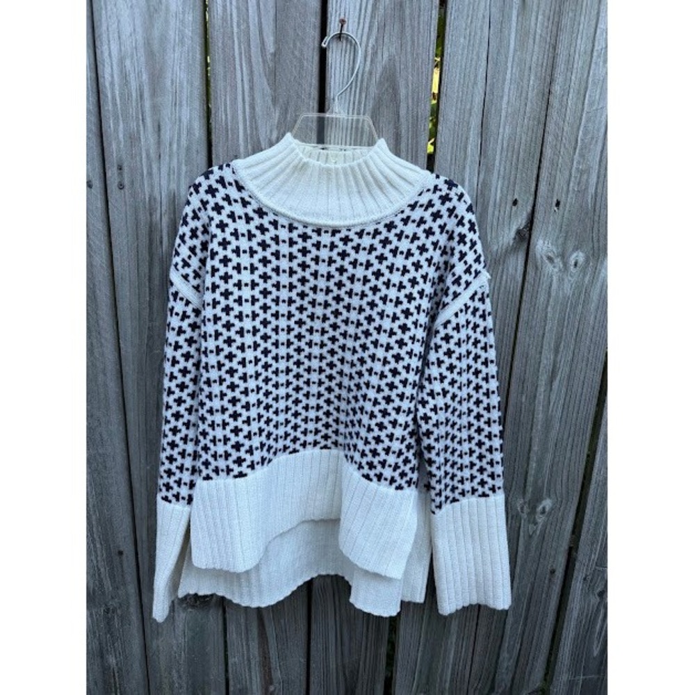 Dark Academia Preppy Free Assembly Sweater S White Black Geometric Mock Neck